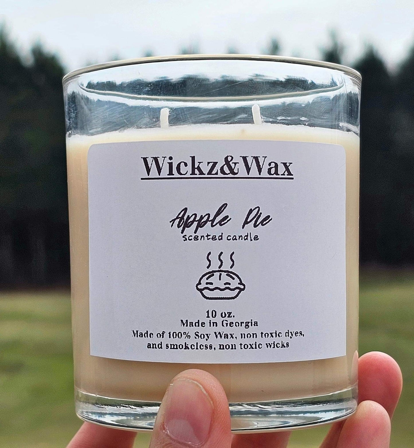 Apple Pie scented 10 oz. Candle